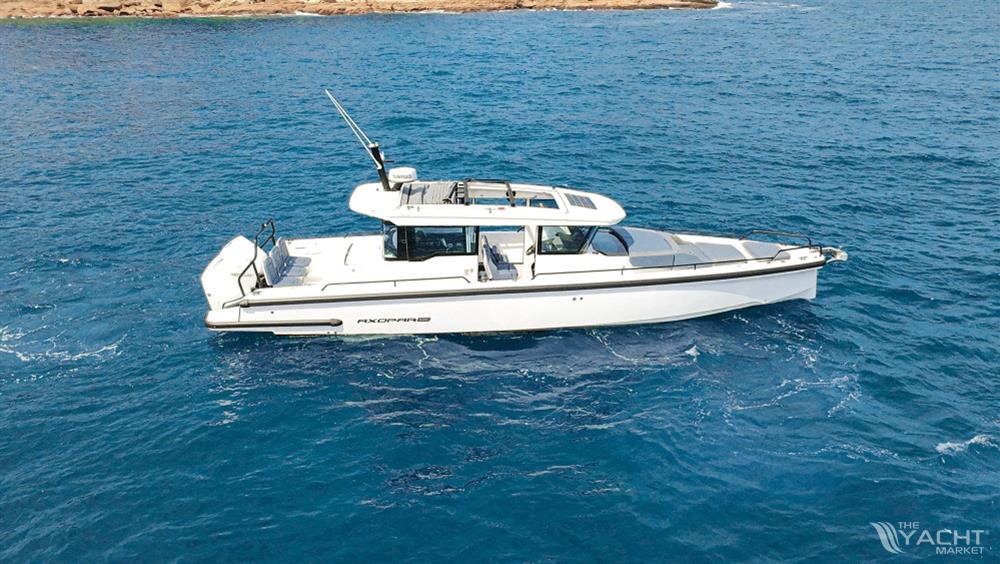 Axopar 37 XC CROSS CABIN