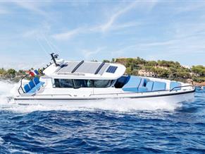 Axopar Axopar 37 XC Cross Cabin