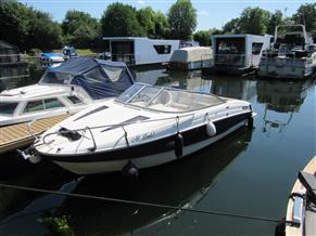 Bayliner 642 Cuddy