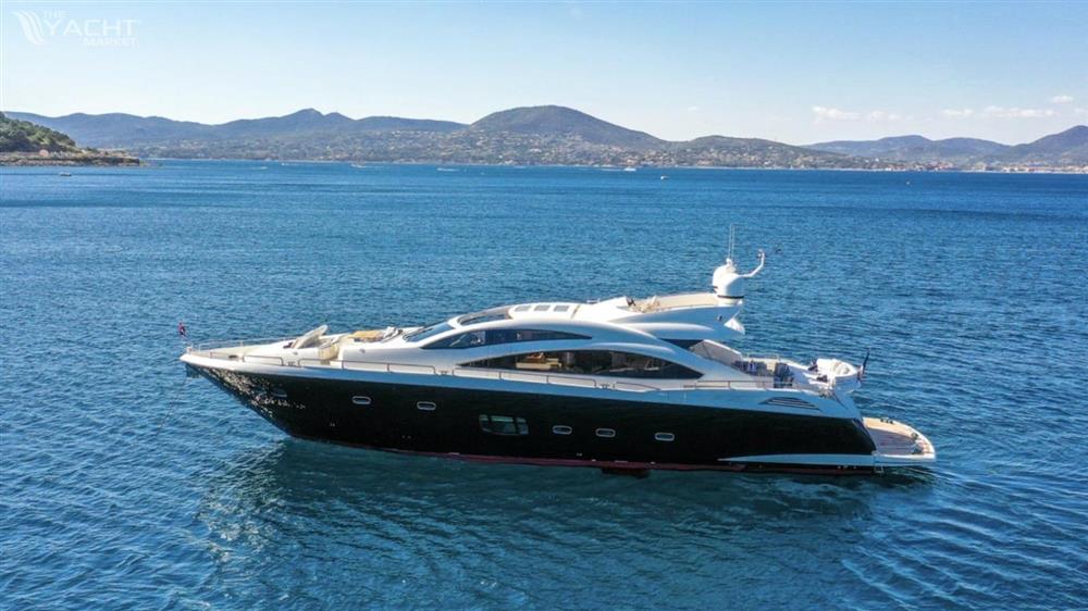 Sunseeker Predator 84 - Sunseeker Predator 84 (2011)