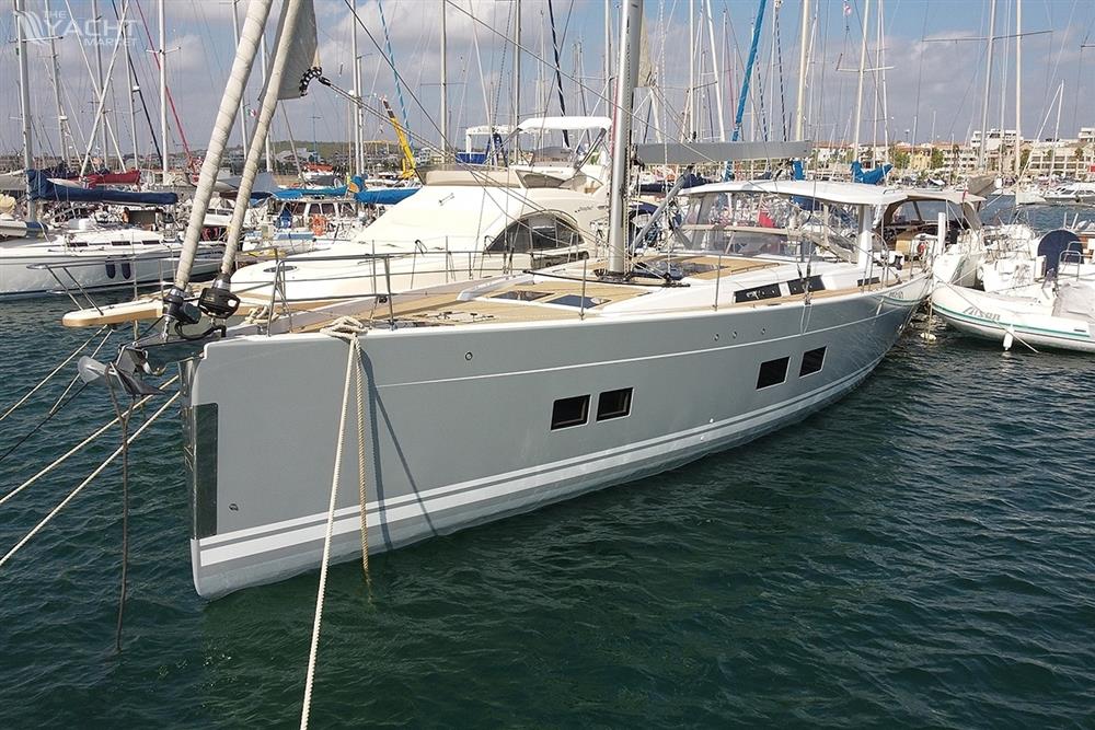 Hanse 588
