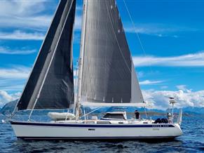 Hallberg-Rassy 55
