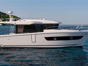 Beneteau Swift Trawler 37 Sedan