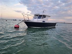 Custom Newhaven Sea Warrior 27