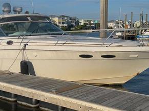 Sea Ray 370