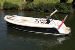 Interboat Intender 700