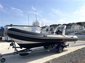 Piranha 5.6m RIB