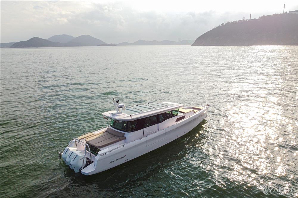 Axopar 45 XC Cross Cabin