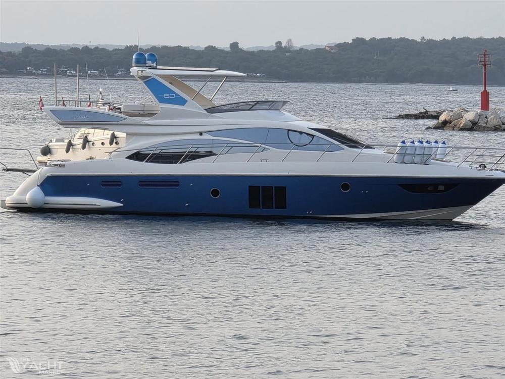 Azimut 58