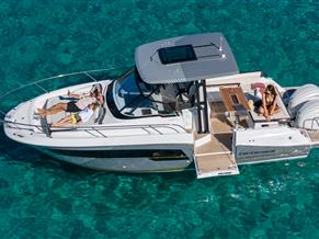 Jeanneau Cap Camarat 9.0 WA Series 2