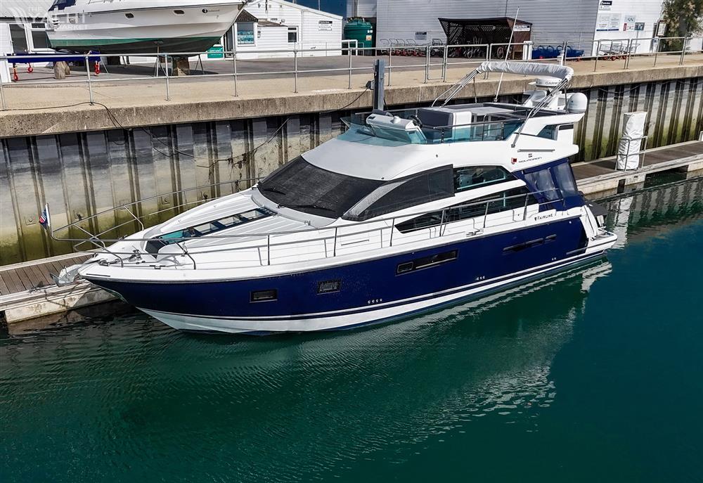 Fairline Squadron 42 - 0 - Main