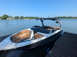 Four Winns Horizon 230 RS