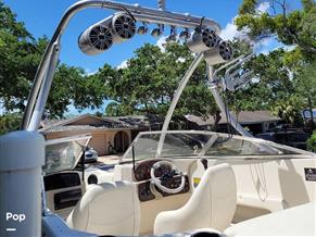Rinker Captiva 192