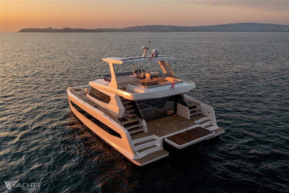 Custom Omaya 50 Power Catamaran
