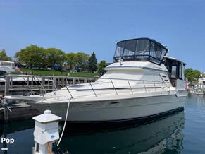 Sea Ray 410 Aft cabin