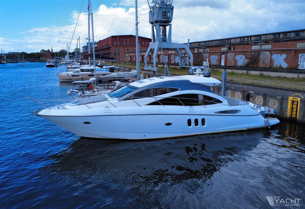Sunseeker Predator 52 - 0 - Main