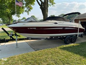Sea Ray 240 Sundeck