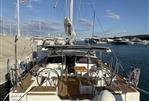 Beneteau Sense 57