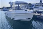 Quicksilver 625 Pilothouse