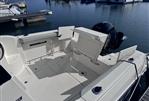 Quicksilver 625 Pilothouse
