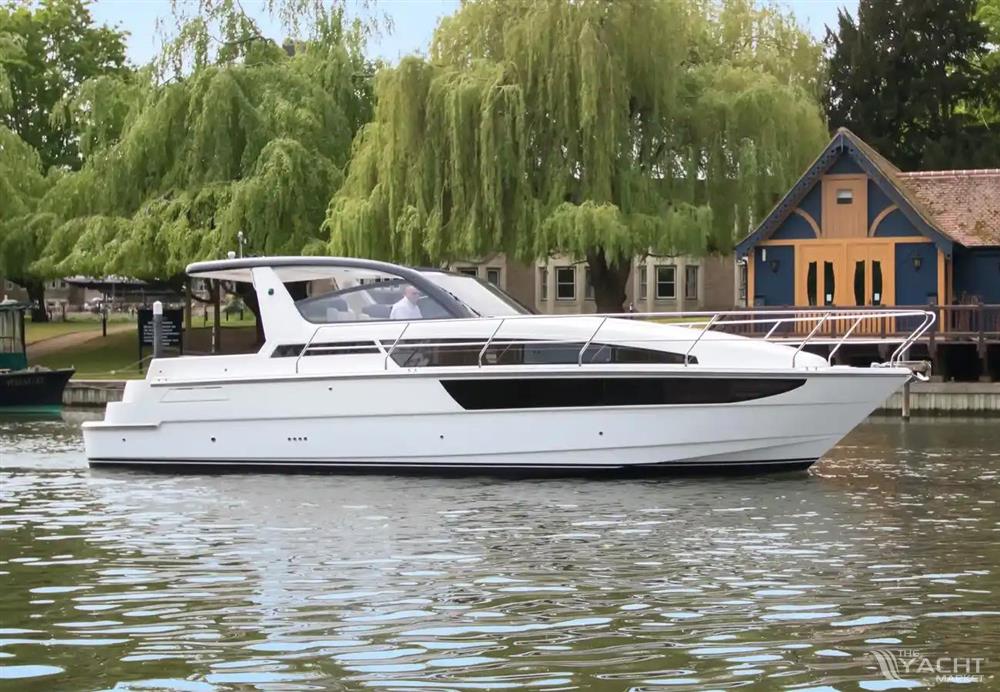 Sheerline 1090 Hard Top