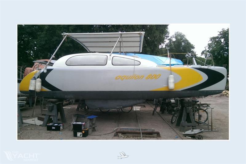 Stanek Marine Aquilon 800 Solar-Power