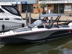 Axopar 25 Cross Top