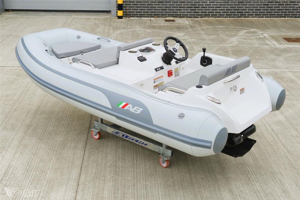 AB Inflatables Jet 330 S Series
