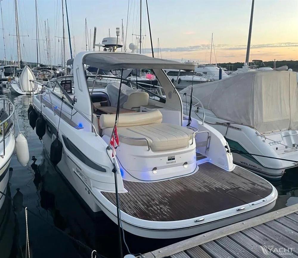 BAVARIA 32 SPORT - 2013