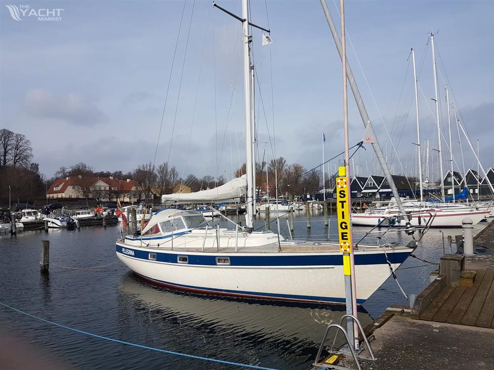 Hallberg Rassy 312 Mk I (1985)