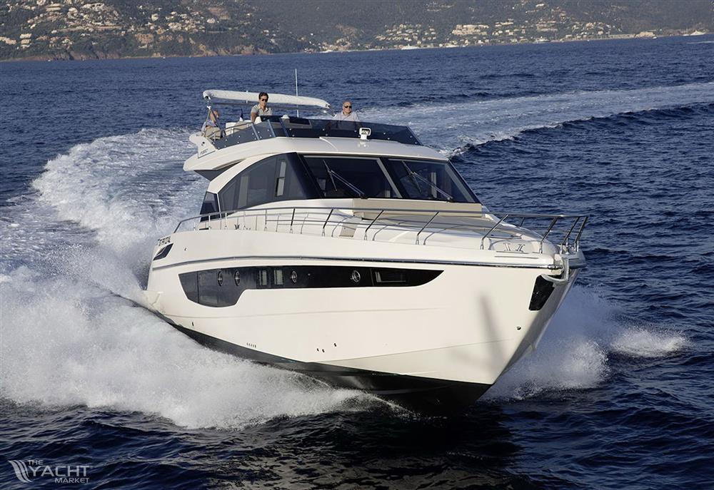 Cayman Yachts F520 - 0 - Main