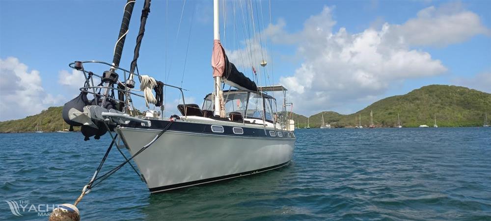 Catalina Morgan 41 Classic