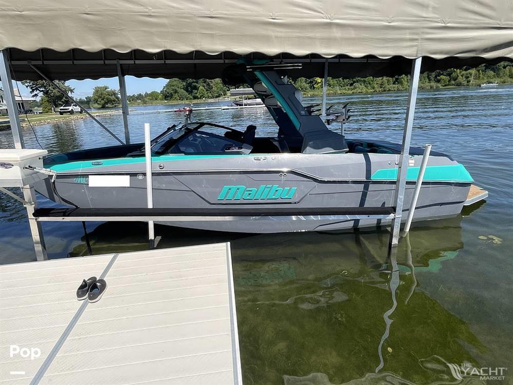 Malibu M240 - 2022 Malibu M240