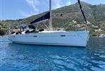 Beneteau Oceanis 43