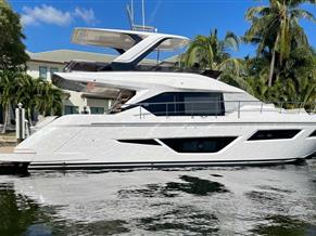 Ferretti Yachts 580