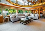 Hatteras Flybridge Motor Yacht - Salon to Port  