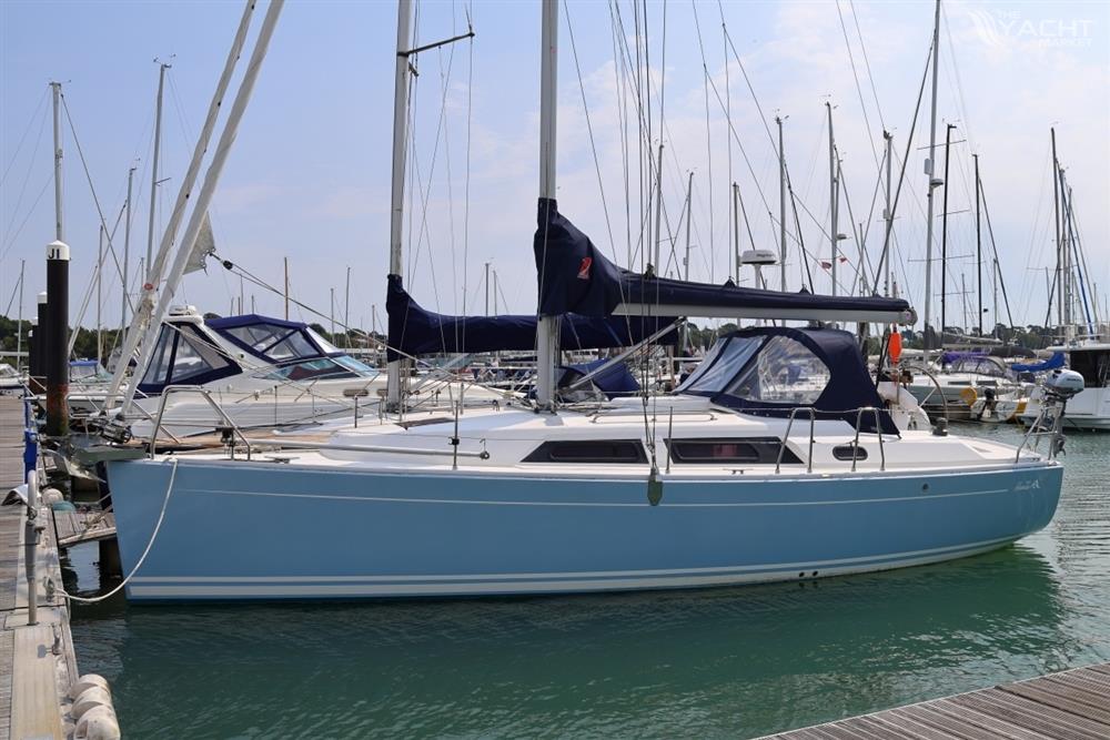 Hanse 325