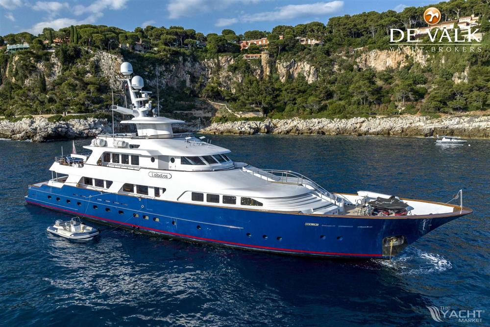 Sterling 44 - Picture 1