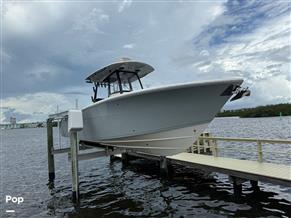 Cobia 301 CC