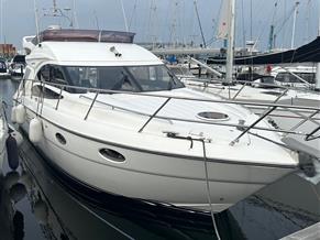 Princess 42 Flybridge - SOLD