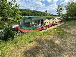 Wormenhuaed 52ft by 10ft Dutch Barge