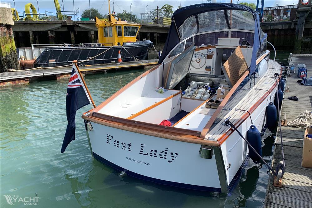 Fairey Huntsman 28 - Fairey Huntsman 28 FAST LADY