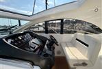 Sunseeker Portofino 47 - 13 - Helm