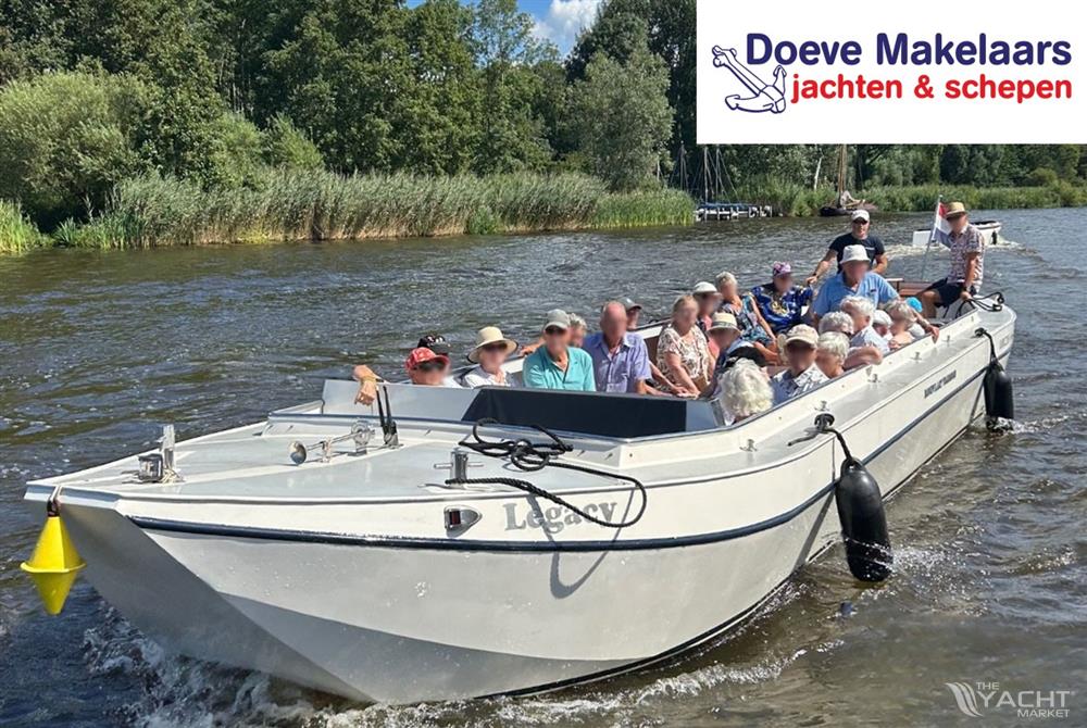 Open Rondvaartboot 35 gasten - Open Rondvaartboot 35 gasten