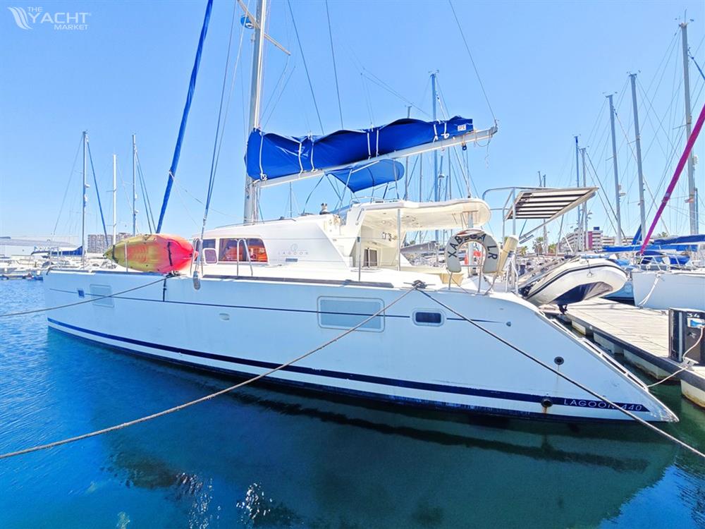 Lagoon 440 - Default Image