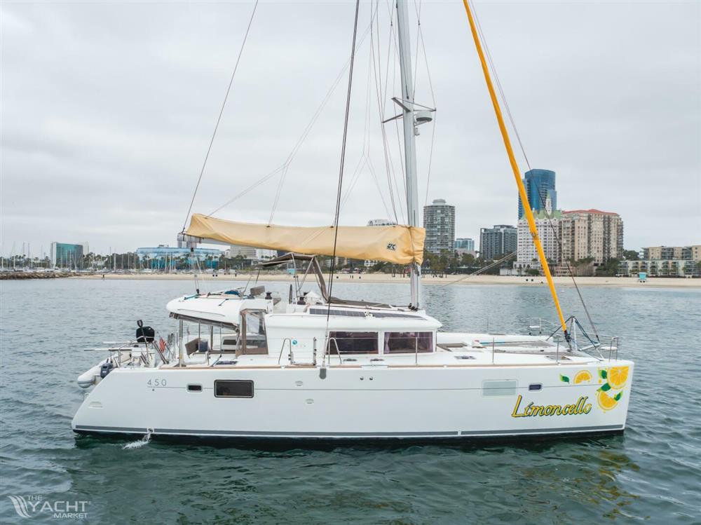 Lagoon 450F