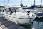 Beneteau Antares 8