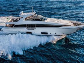 FERRETTI 960