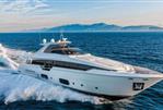 FERRETTI 960