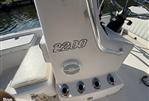 Pathfinder 2200 - Center Console